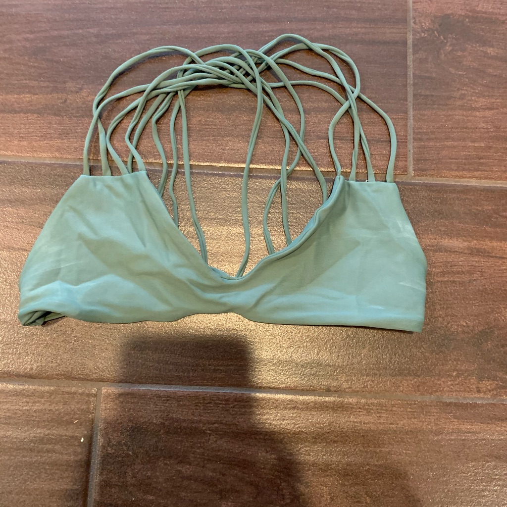 Mikoh Topvery Flattering!